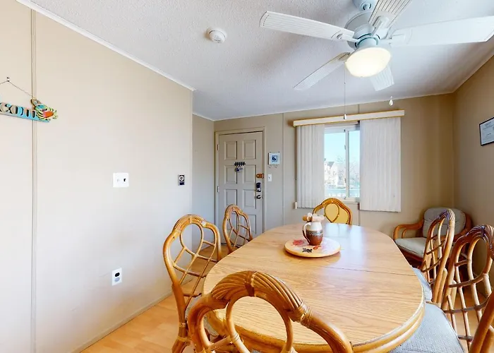 Sea Mist Apartment *
